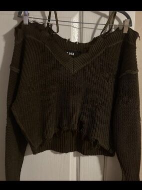 SER.O.YA Olive Distressed Cold-Shoulder Sweater